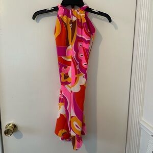 Gorgeous bright pattern dress